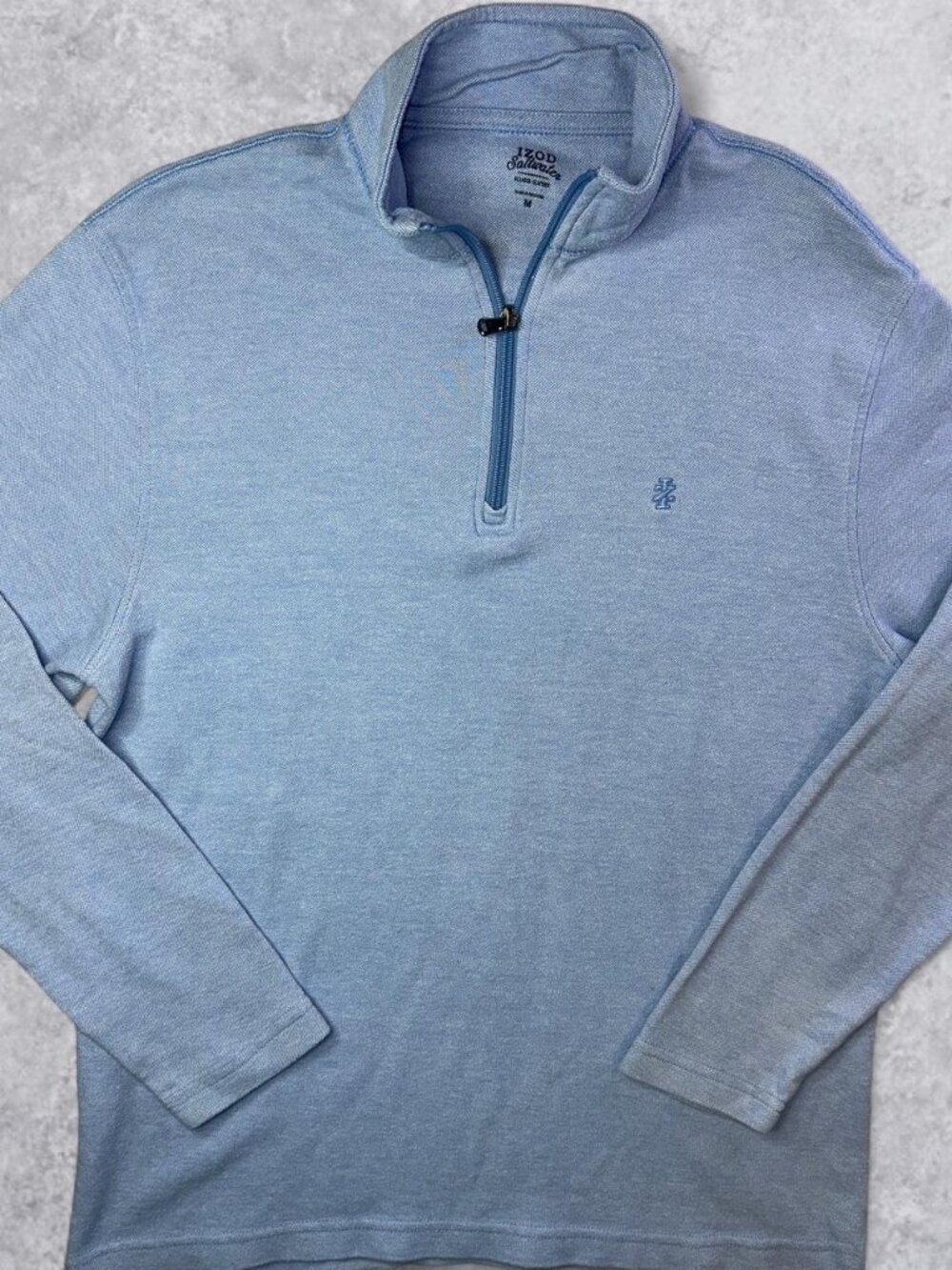 Izod Men's Relaxed Quarter Zip Sweater size Medium